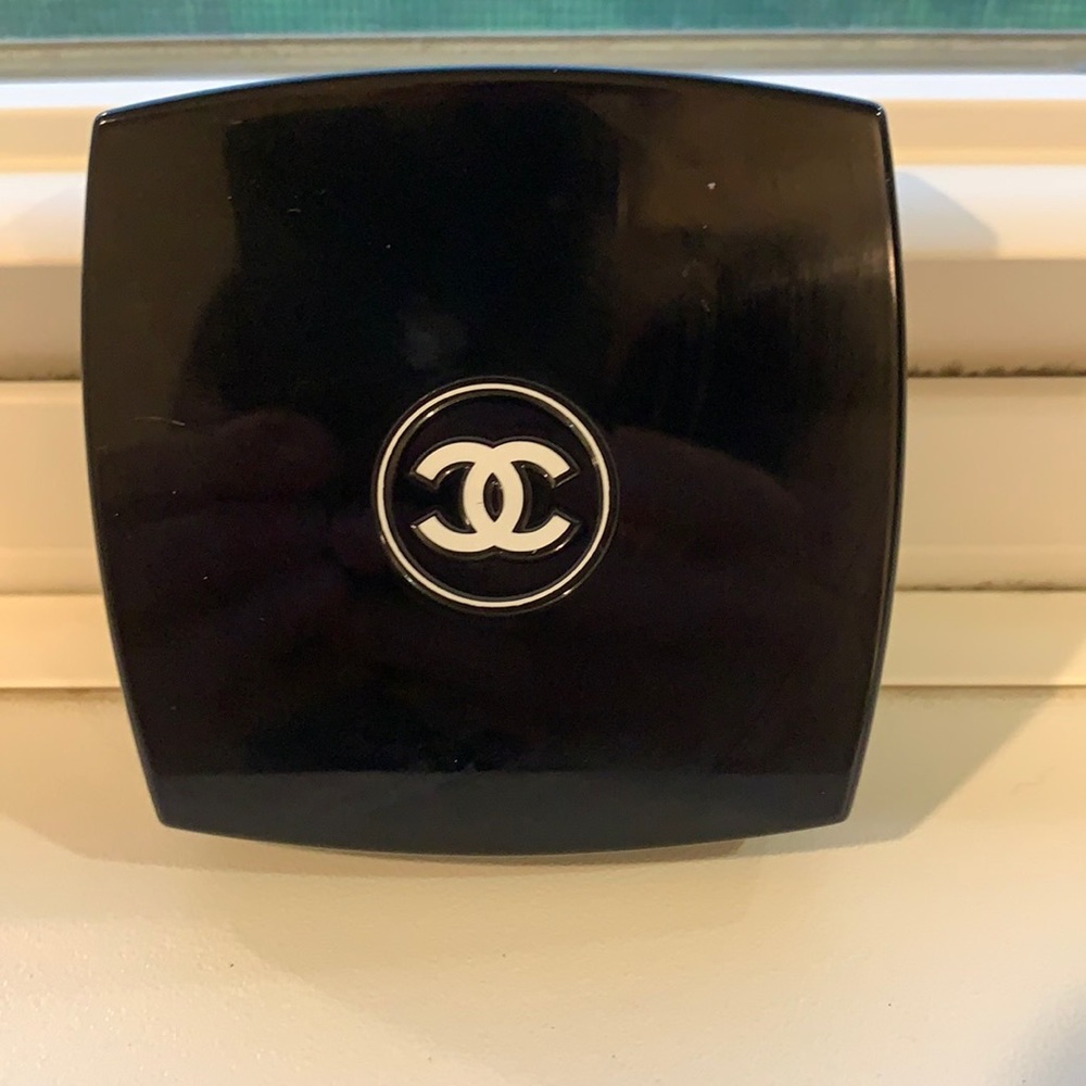 Chanel blush